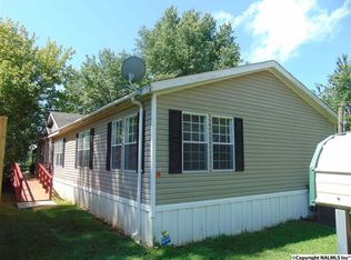 241 Darden Dr, Laceys Spring, AL 35754