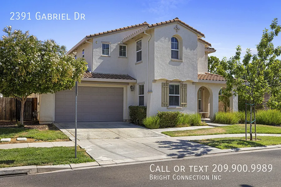 5 bed, 3.5 bath, 2903 sqft, $2,650 — Photo 3
