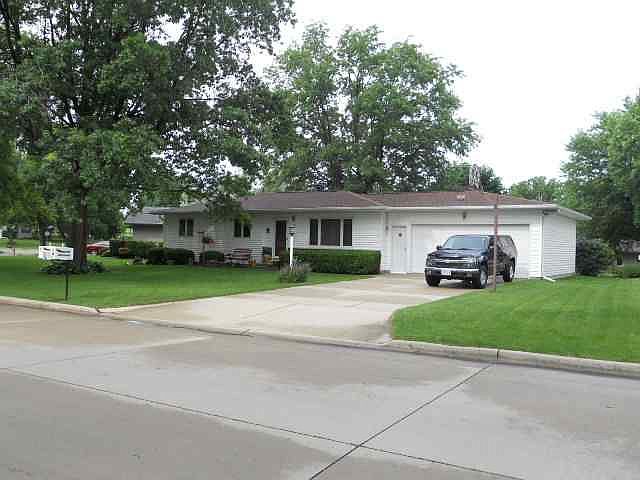 1st image of 315 Maryhill Dr