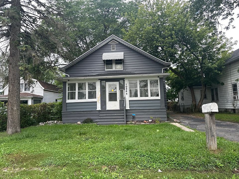 1st image of 1034 Bacon St