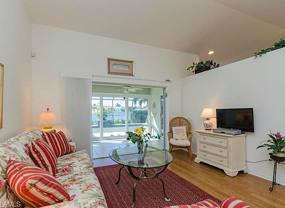 3rd image of 23448 Olde Meadowbrook Cir
