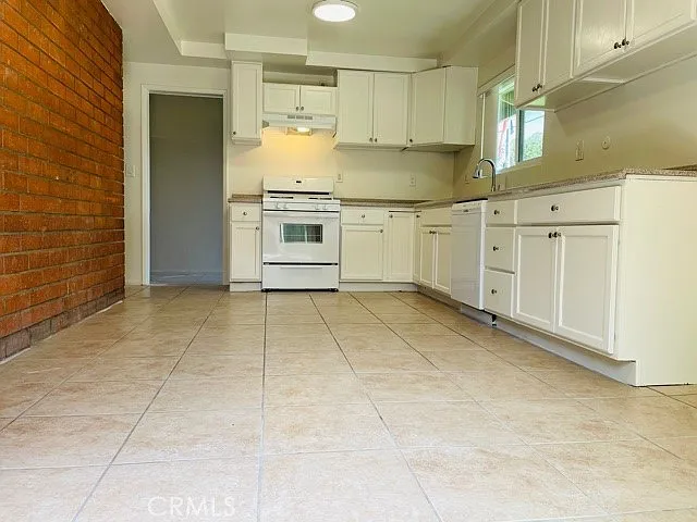 15641 Tustin Village Way #1 — Photo 8
