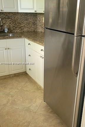 2nd image of 23 Abbey Ln APT 108