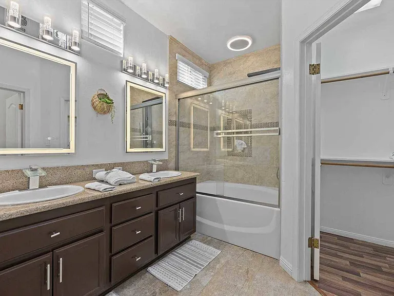 606 Windsor Park Dr — Photo 19