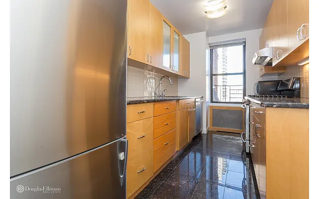 Sold by Douglas Elliman | media 5