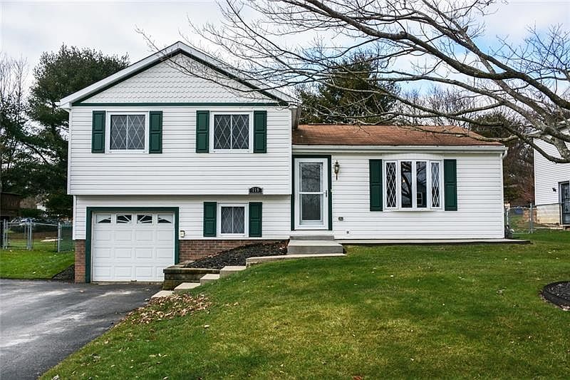 1st image of 719 Hartland Dr