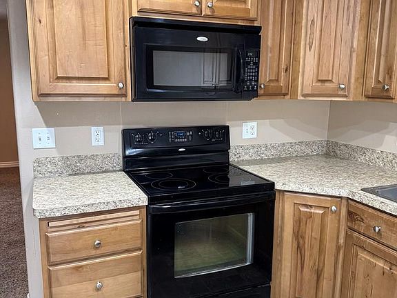5th image of 171 S Robison Dr