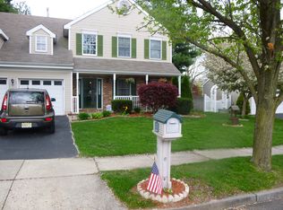 135 Spruce Cir N, Barnegat, NJ 08005