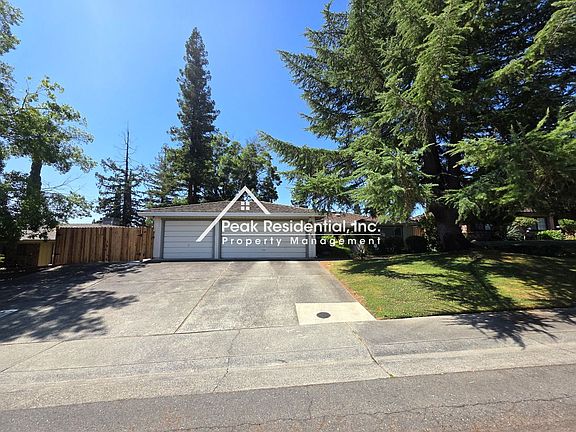 2nd image of 5950 Lincoln Hills Way