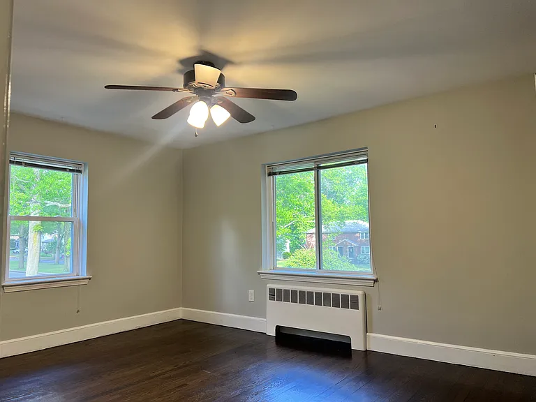 759 Vfw Pkwy #757 — Photo 10