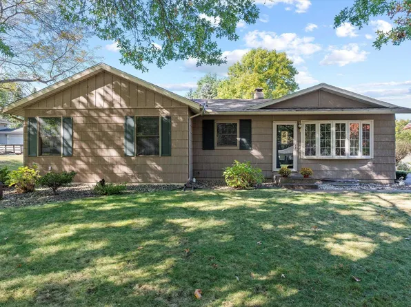 15759 Arthur St, Granger, IN 46530