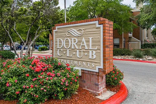 Doral Club Apartments Photo 1
