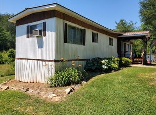 126 Locust Run Ln, Lowgap, NC 27024