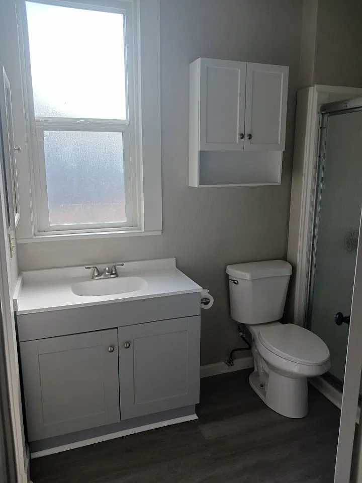 4 bed, 1600 sqft, $2,950 — Photo 2