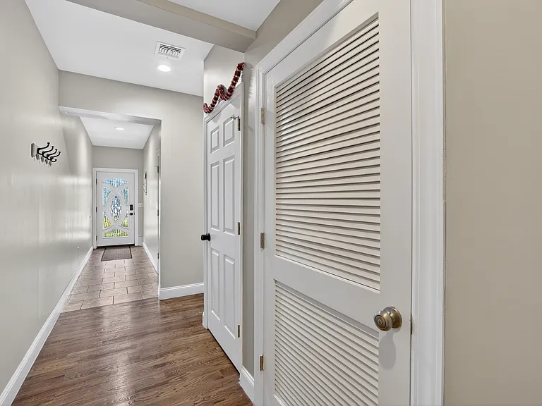 524 Harrison Ave #3 — Photo 13