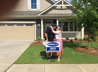 1529 Liberty Row Dr, Tega Cay, SC 29708