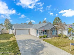 9884 Conifer Ln, Murrells Inlet, SC 29576
