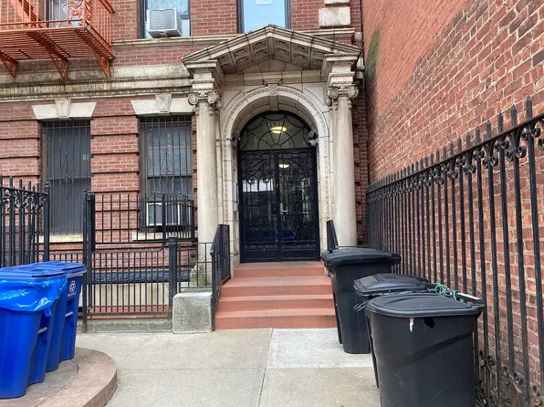 493 Washington Ave APT 41, Brooklyn, NY 11238
