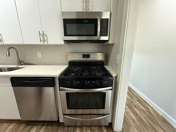3rd image of 3143 John F Kennedy Blvd #303A