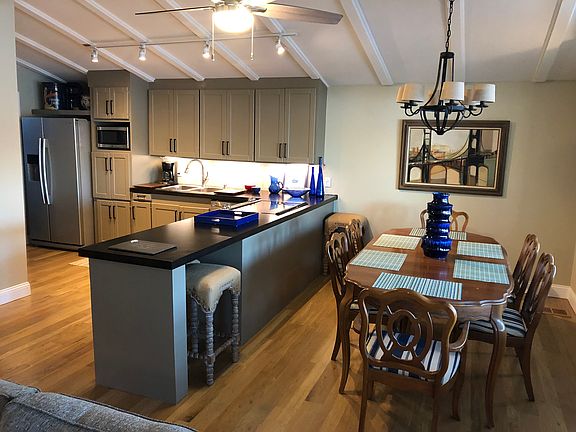 5th image of 2116 Austins Cir