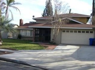 16455 Sequoia Ave, Fontana, CA 92335
