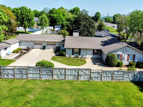 1634 Mill St, Pulaski, TN 38478