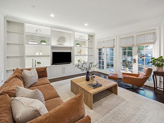 5th image of 1831 Wroxton Rd