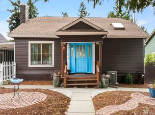 3729 SW Barton St, Seattle, WA 98126