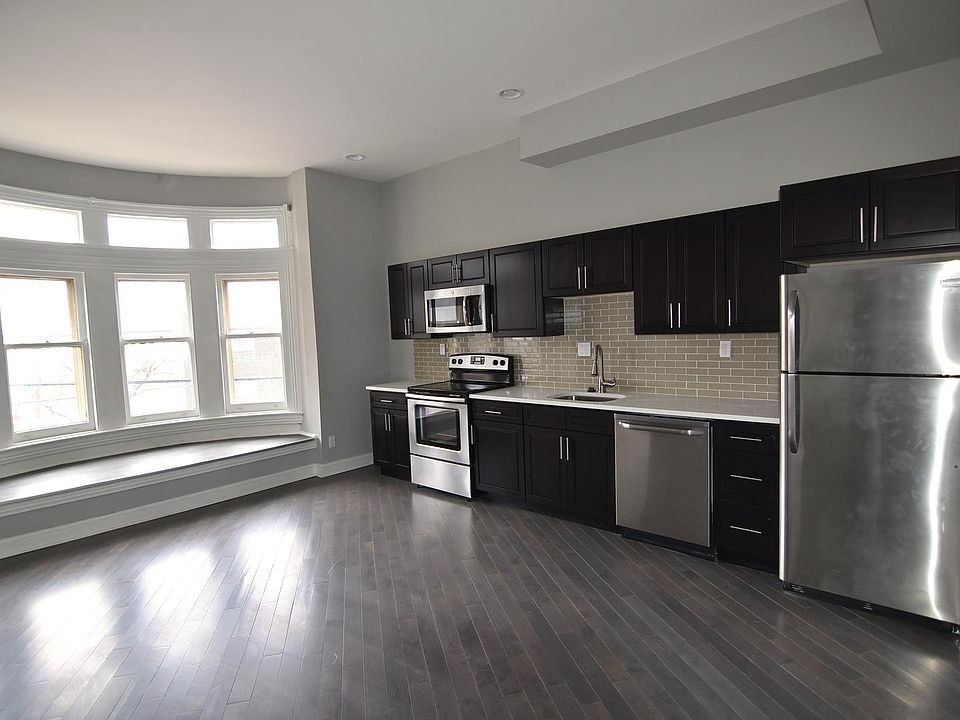 1st image of 4104 Parkside Ave #2F