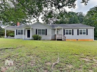 187 Dodgen Rd, Hampton, GA 30228