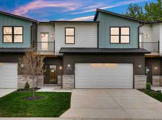 5862 Harbour Town Dr, Noblesville, IN 46062