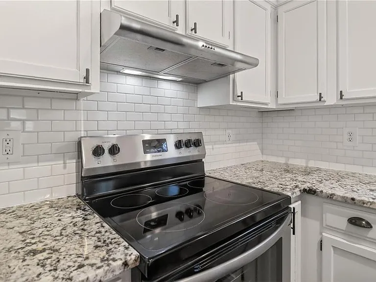 991 Ada Ave NW — Photo 13
