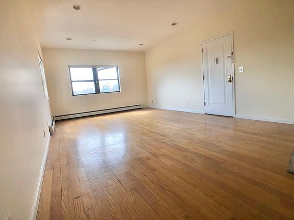 3rd image of 5 Sherman Ave #3