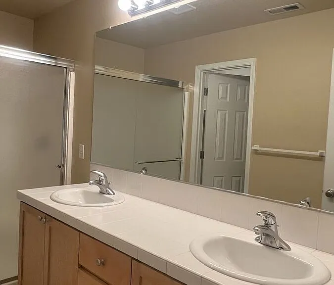 17284 Pleasanton Ln — Photo 25