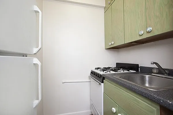 Rented by Curtin Realty Group | media 3