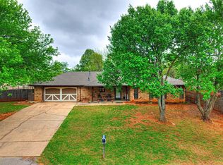 604 S Van Buren Ave, Blanchard, OK 73010