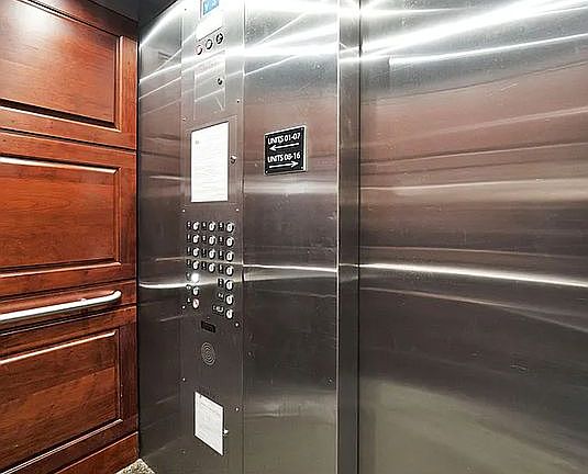 2nd image of 6833 N Kedzie Ave APT 703
