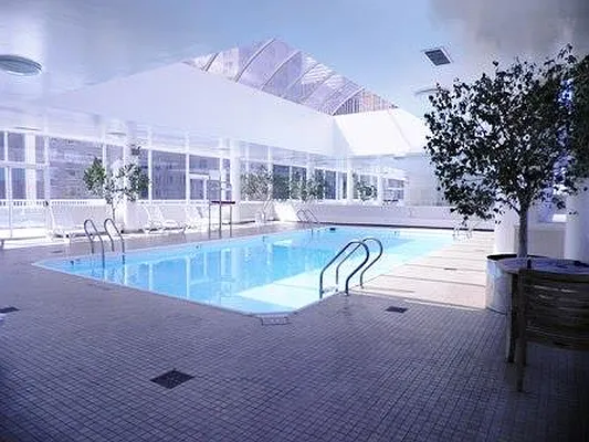 Rented by R New York | media 1