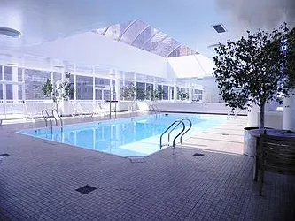 Rented by R New York