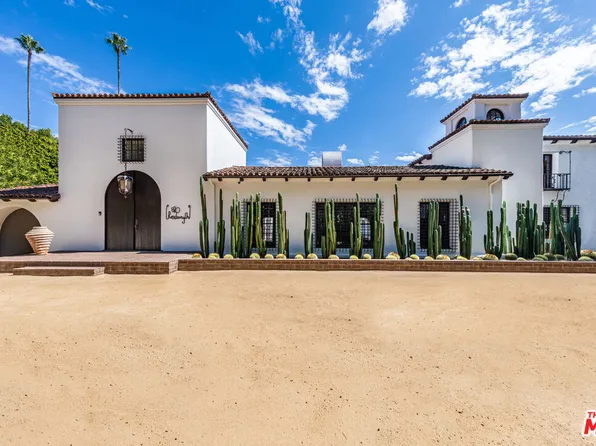 820 N Roxbury Dr, Beverly Hills, CA 90210