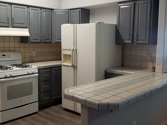 3rd image of 2352 Ibis Ln