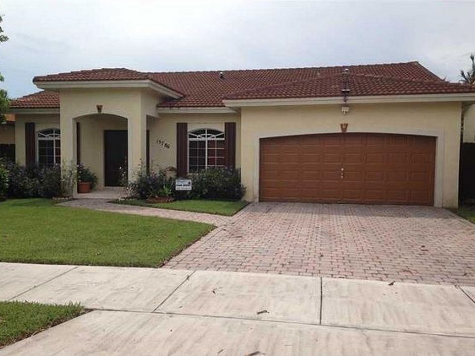 1st image of 14329 Sabal Dr