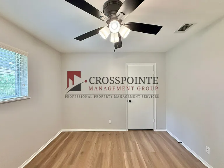3014 Tower Dr — Photo 18