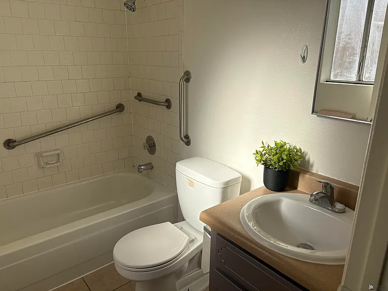 4439 W 16th Pl — Photo 22