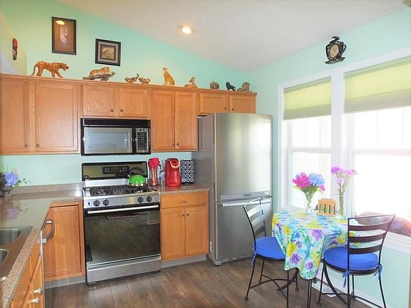 4th image of 1192 La Paloma Dr SW #31