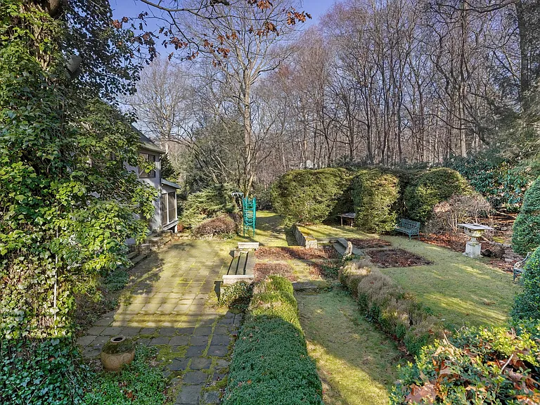 View of back yard from Sun Deck.