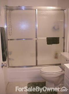 5th image of 161 Chelsea Ct NW