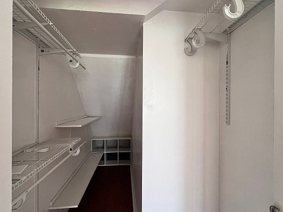 3rd image of 307 W 120th St #7