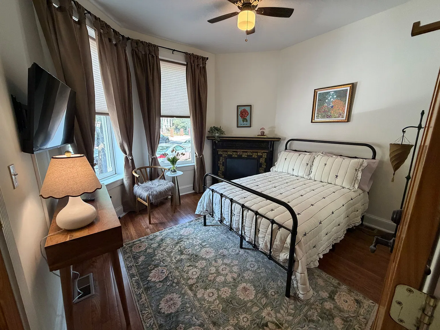 ATQ Corp_547 Florida Avenue NW - Room 3 — Photo 1
