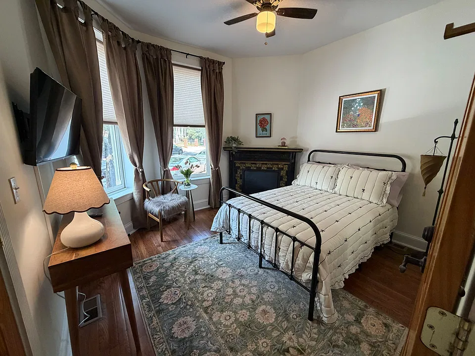 547 Florida Ave NW #3